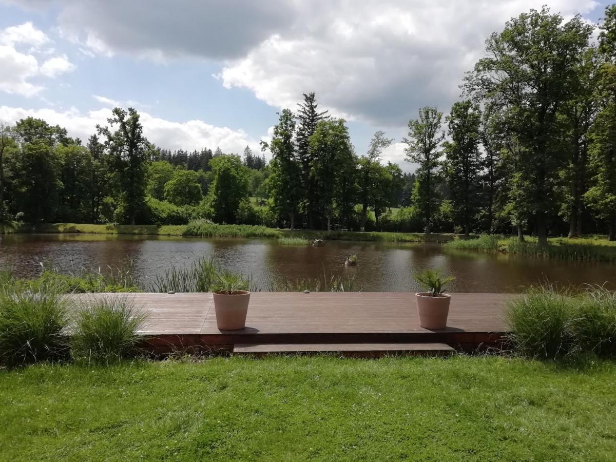 Zamek Karpniki Schloss Fischbach Lomnica  Exterior foto